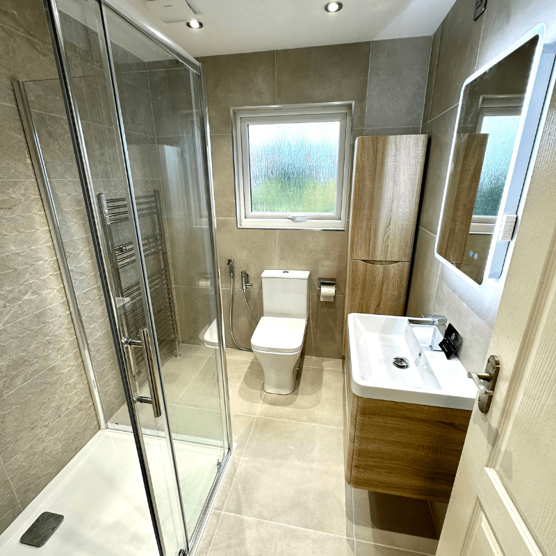 luxury bathroom tile